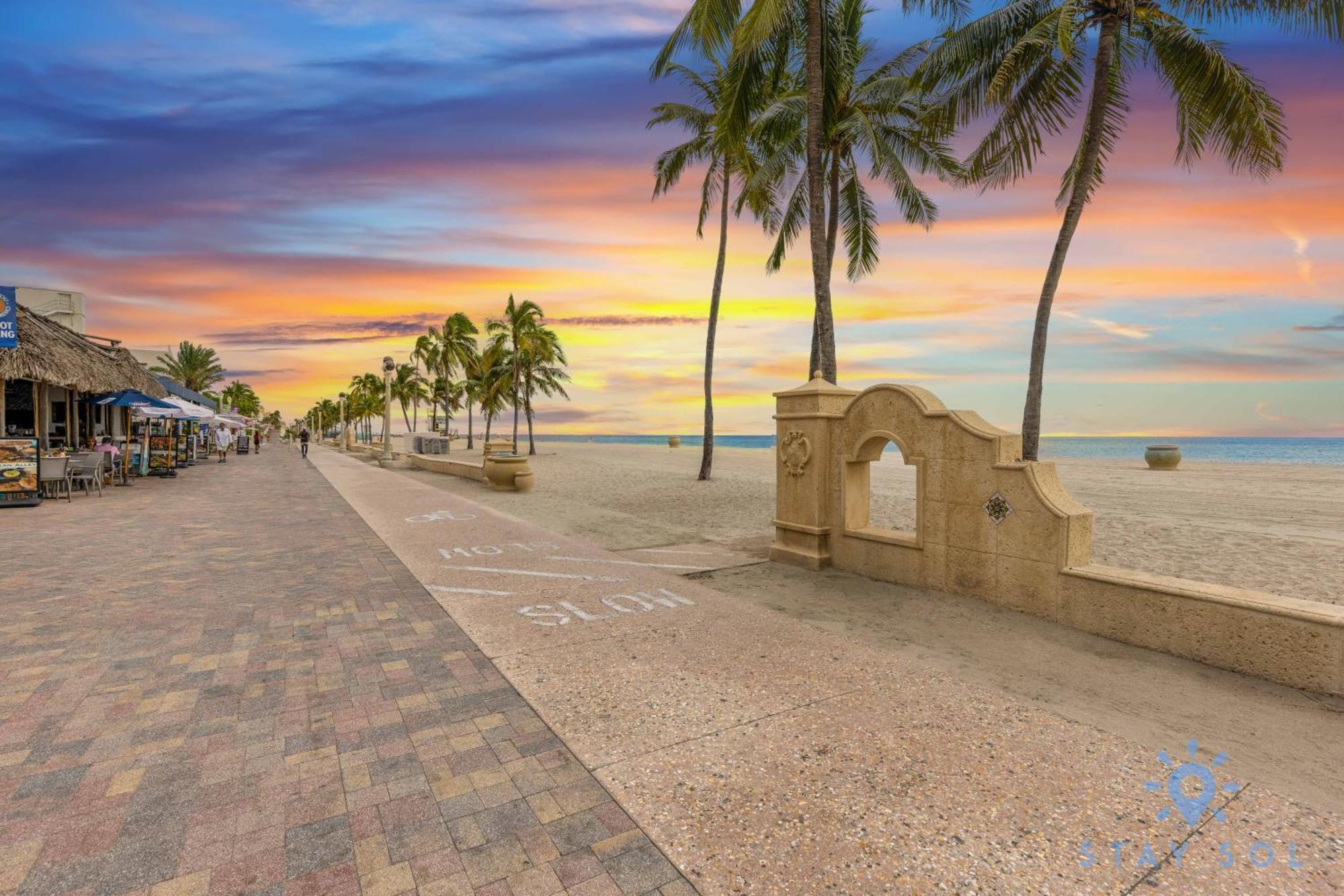 Costa Hollywood Beach Extérieur photo