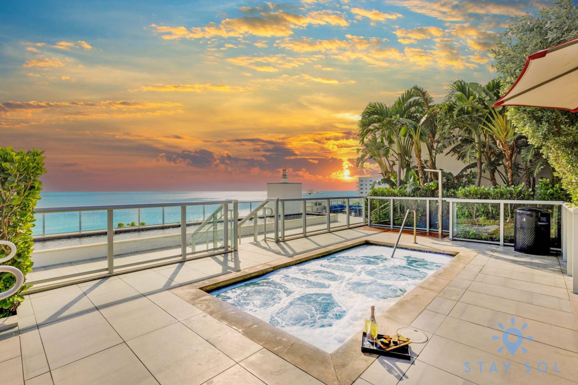 Costa Hollywood Beach Extérieur photo